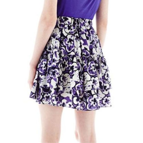 Joe Fresh Elastic Waist Flared Skirt New MSRP $44.00 Size XS, S, M, L,XL - Picture 3 of 4